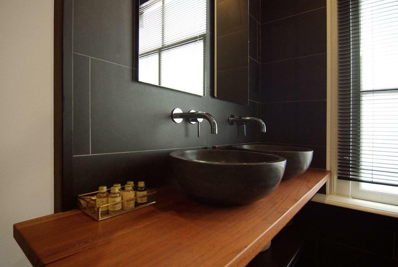 1637: Historic Canal View Suites Amsterdam Ngoại thất bức ảnh